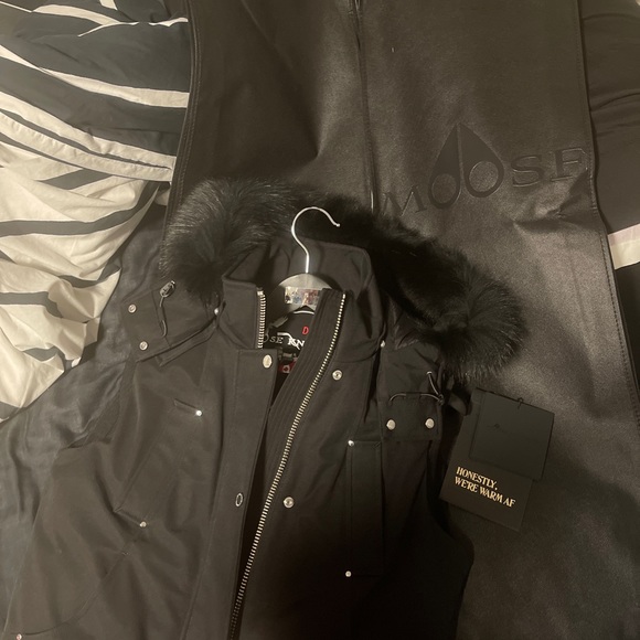 Brand new Moose knuckle vest - Picture 3 of 3